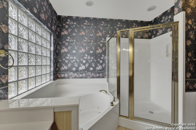 Image 22 of 38 For 1781 Oak Forest