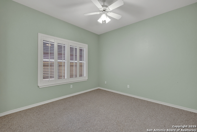 Image 25 of 38 For 1781 Oak Forest