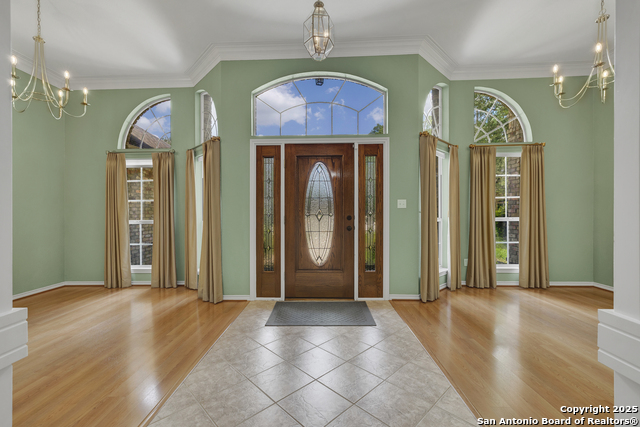 Image 3 of 38 For 1781 Oak Forest