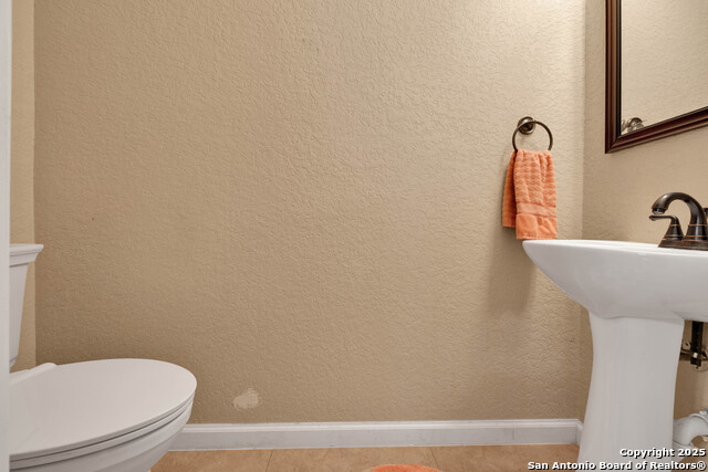 Image 8 of 14 For 8406 Mescal Pass