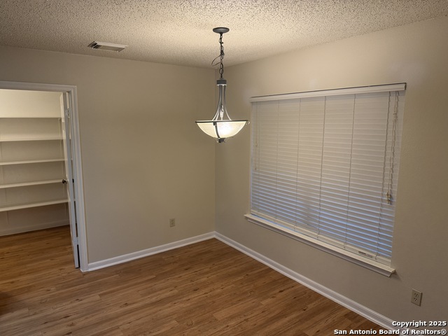 Image 6 of 21 For 8022 Chestnut Clay