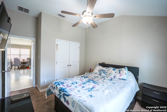 Image 25 of 36 For 10421 Macarthur Way