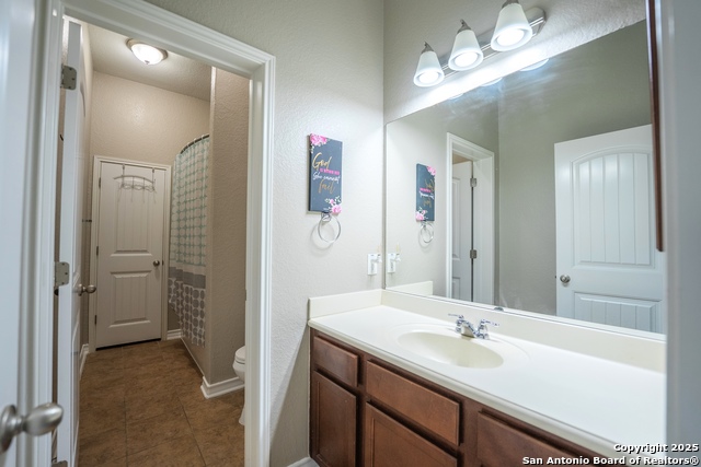 Image 26 of 36 For 10421 Macarthur Way