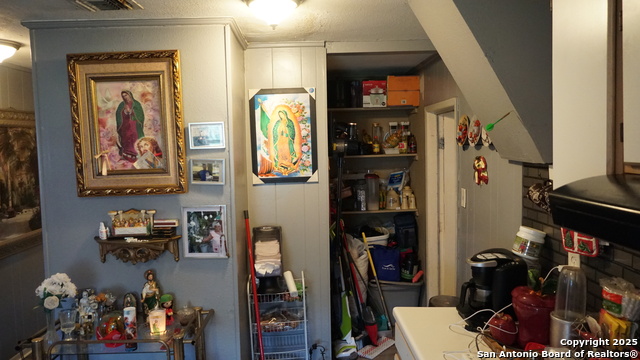 Image 13 of 17 For 117 San Felipe S