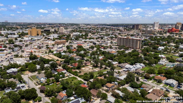 Image 22 of 22 For 807 Poplar