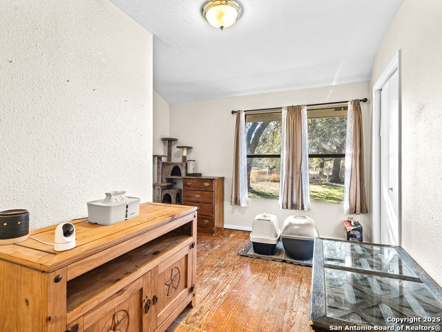 Image 6 of 36 For 973 F Farm To Market Road 1077