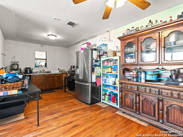Image 8 of 36 For 973 F Farm To Market Road 1077