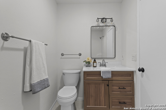 Image 14 of 26 For 14423 Briarlake