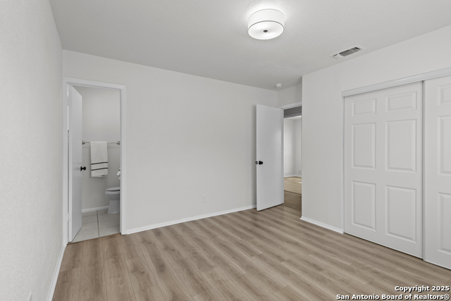 Image 17 of 26 For 14423 Briarlake