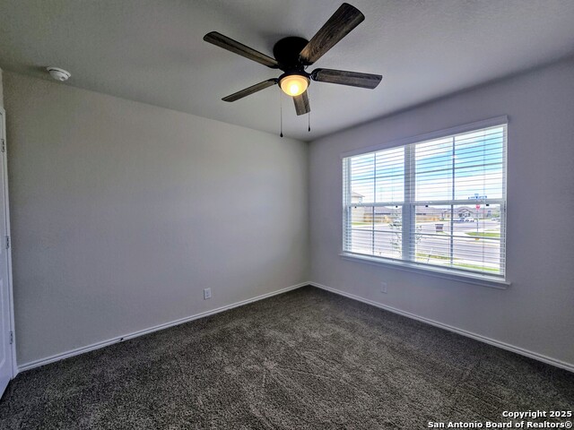 Listing photo id 1 for 5802 Brook Prairie