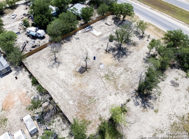 Listing photo id 0 for 16790 State Hwy 16 S