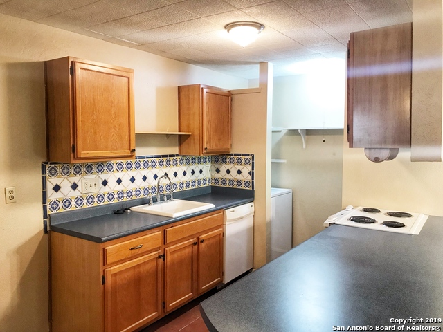 Image 3 of 15 For 11719 Country Springs