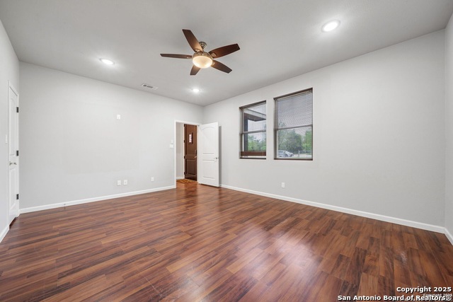 Image 15 of 28 For 24586 Trumbo