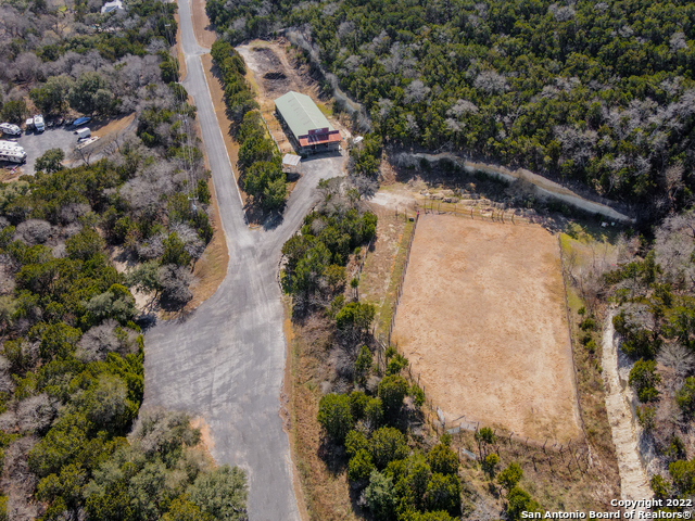 Details for 437 Private Rd 1706, Helotes, TX 78023