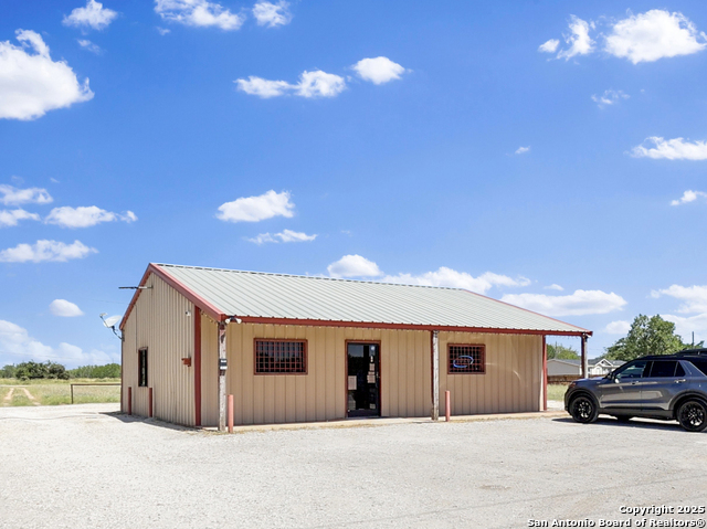 Listing photo id 13 for 525 Hwy 132 N Tx