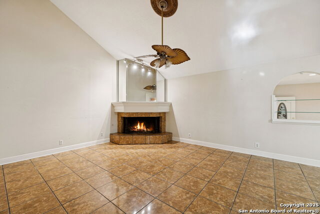 Image 17 of 51 For 11615 Whisper Valley