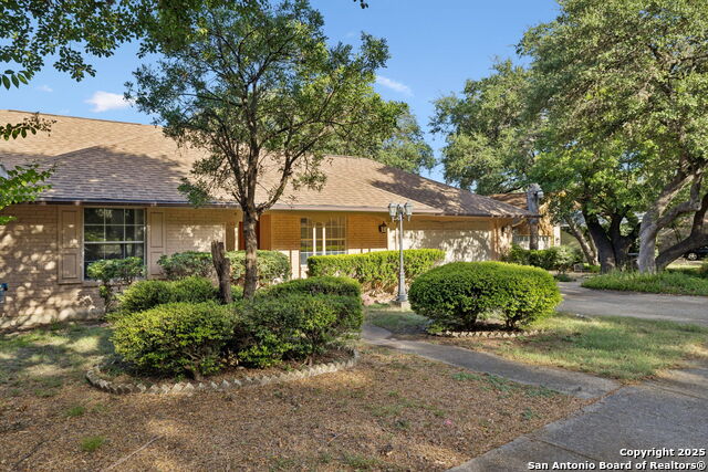 Image 2 of 51 For 11615 Whisper Valley