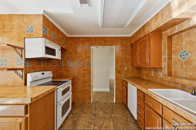 Image 21 of 51 For 11615 Whisper Valley