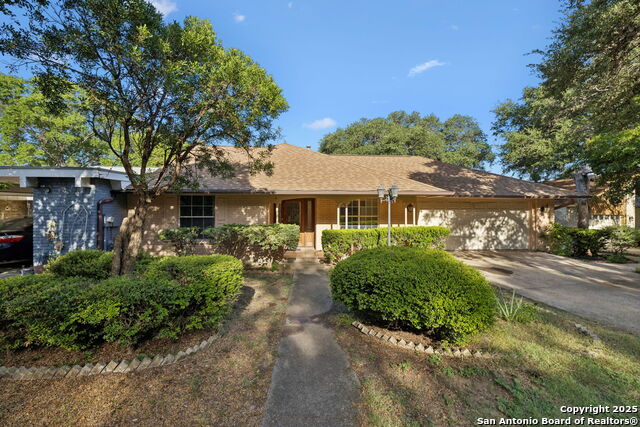 Image 4 of 51 For 11615 Whisper Valley