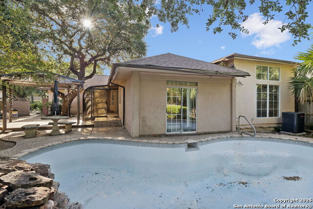 Image 42 of 51 For 11615 Whisper Valley