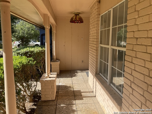 Image 5 of 51 For 11615 Whisper Valley