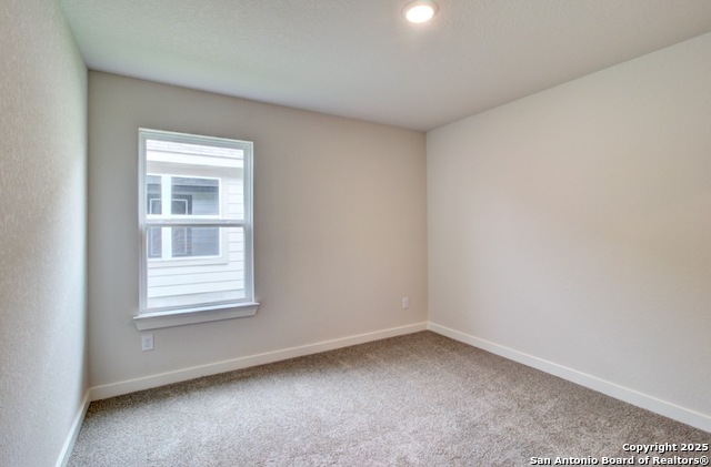 Image 14 of 23 For 217 Red Arrow