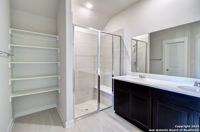 Image 18 of 23 For 217 Red Arrow