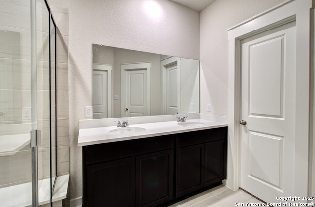 Image 19 of 23 For 217 Red Arrow