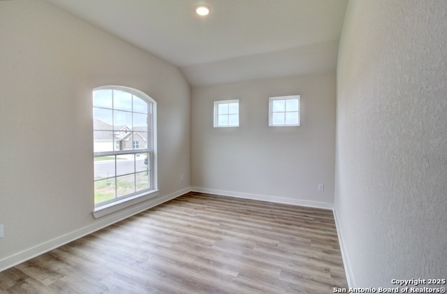 Image 6 of 23 For 217 Red Arrow