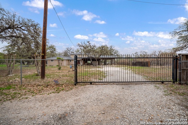 Image 11 of 34 For 24590 Trumbo
