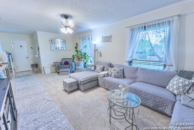 Listing photo id 8 for 5003 Rustic Ridge