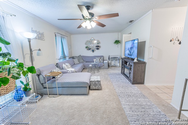 Listing photo id 0 for 5003 Rustic Ridge