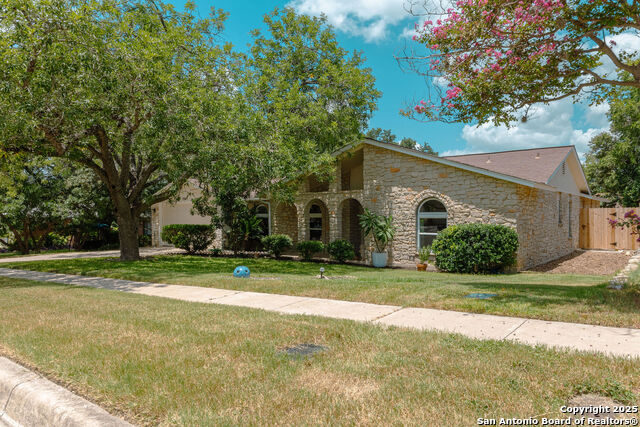 Image 2 of 34 For 4543 Bridgewood Dr