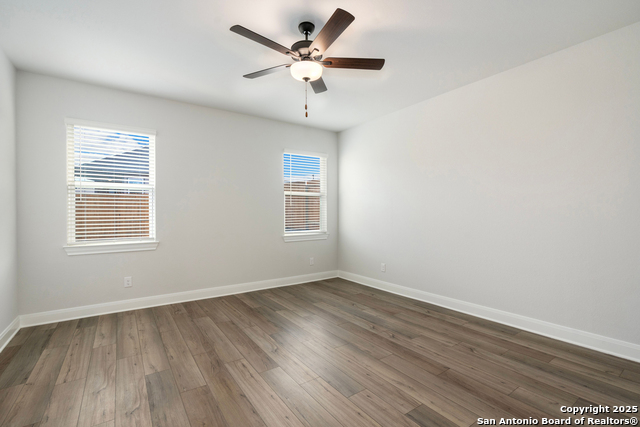 Image 9 of 15 For 9422 Nubuck Branch