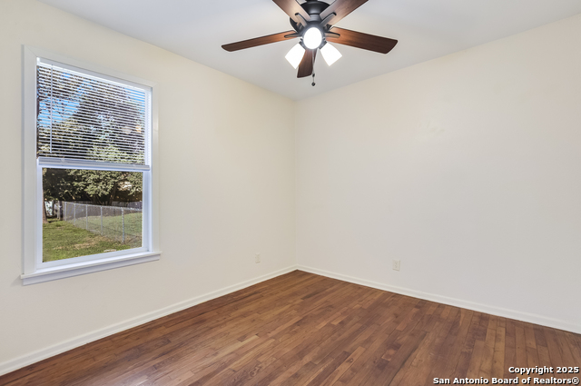 Image 12 of 13 For 1018 Mead Street #a