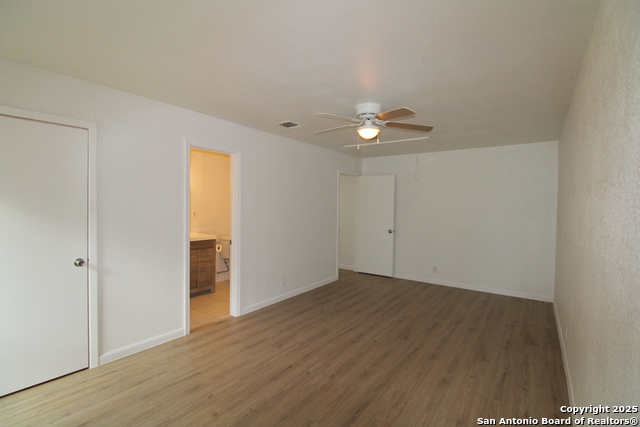Image 17 of 24 For 3807 Briarhaven