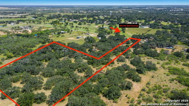 Details for 669 County Road 768, Devine, TX 78016