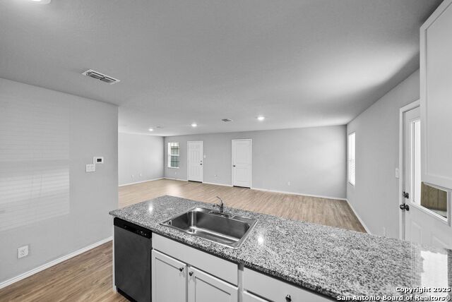 Image 10 of 25 For 8531 Western Tanager