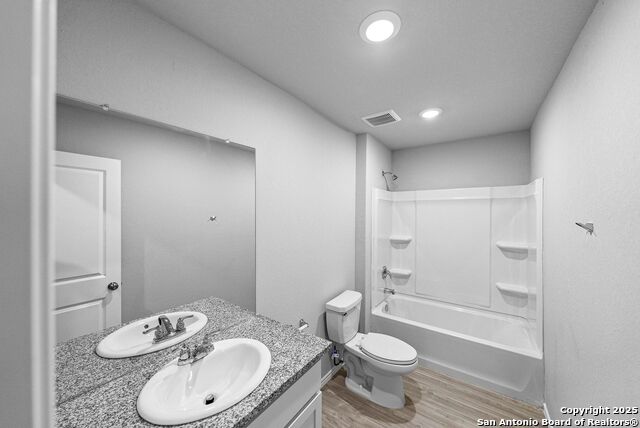 Image 15 of 25 For 8531 Western Tanager