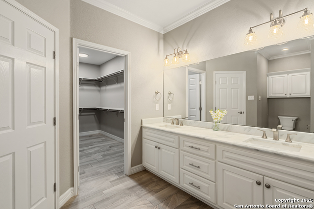 Listing photo id 15 for 406 Mountain View Drive