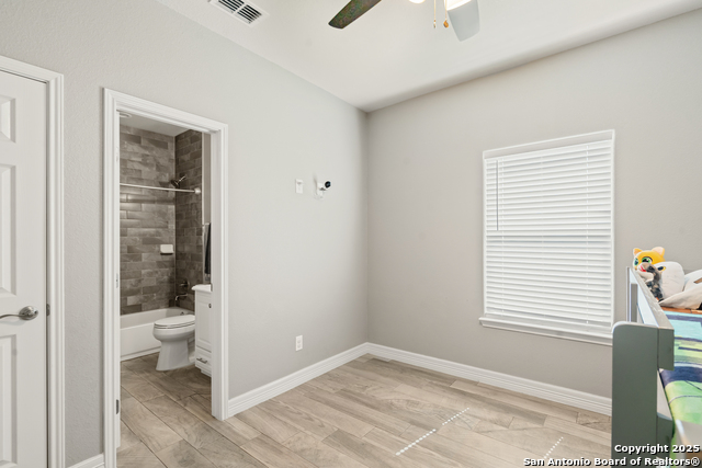 Listing photo id 18 for 406 Mountain View Drive
