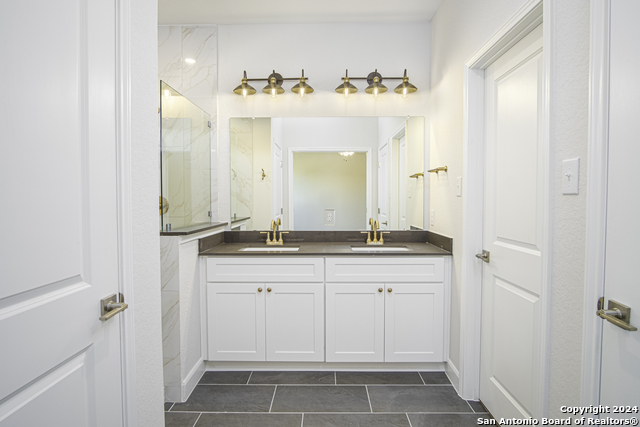 Image 13 of 27 For 8903 Summerwood Bend