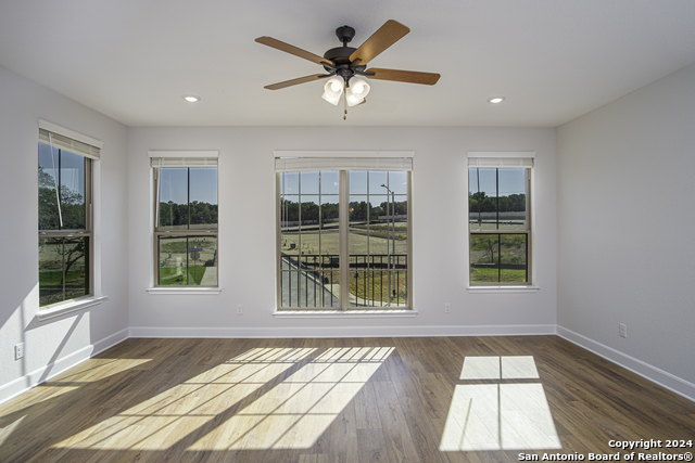 Image 4 of 27 For 8903 Summerwood Bend