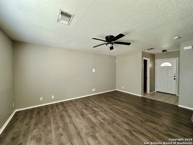 Image 3 of 18 For 5403 Tomas Circle