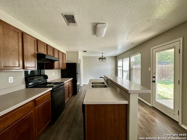 Image 4 of 18 For 5403 Tomas Circle