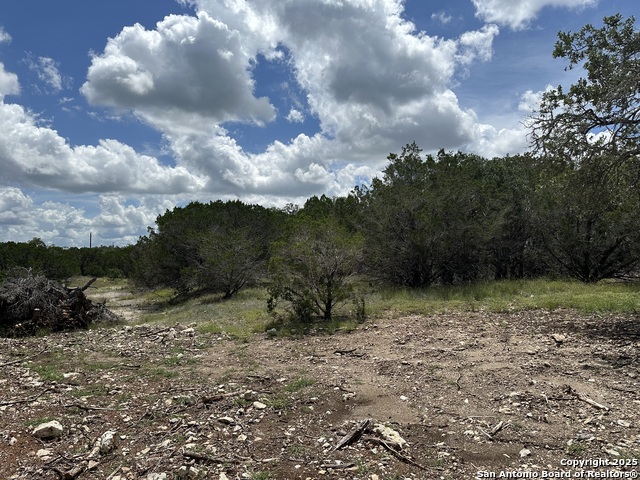 Image 5 of 14 For 7131 Rebecca Creek
