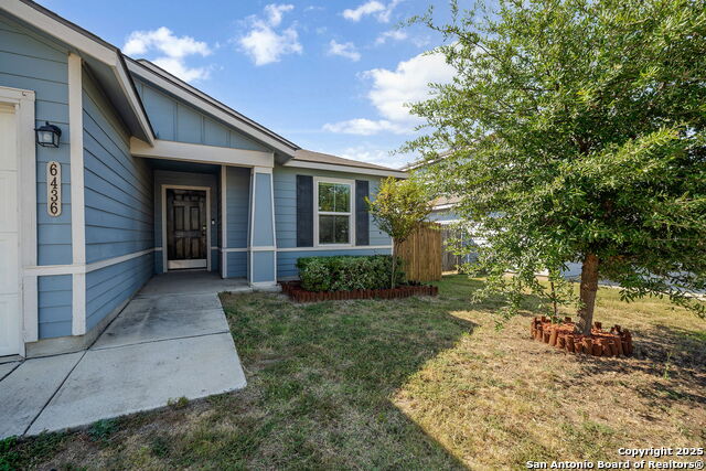 Image 4 of 28 For 6436 Legato Curve