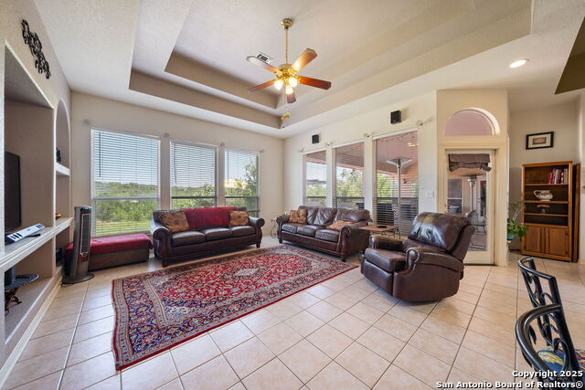 Image 11 of 47 For 32768 Aubry Way