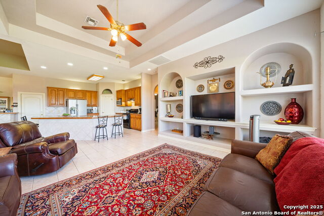 Image 21 of 47 For 32768 Aubry Way
