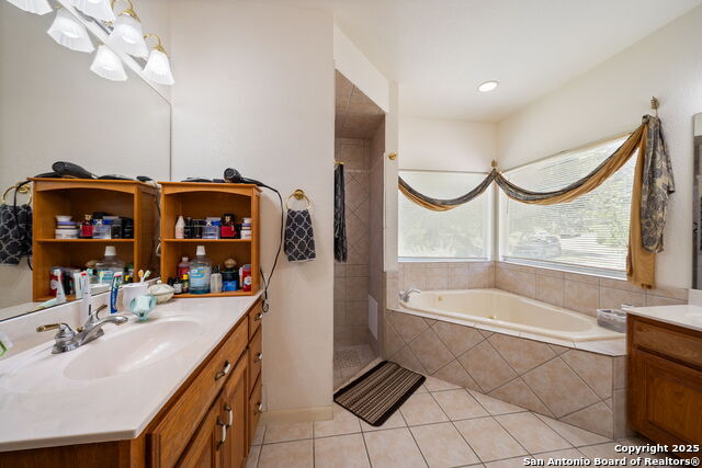 Image 27 of 47 For 32768 Aubry Way